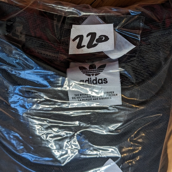 Adidas Kids Sweater 2T black child long sleeve outdoor boys girls unisex crew - Picture 11 of 12